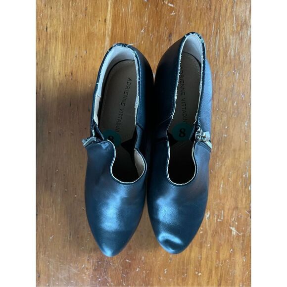 Adrienne Vittadini black wedge ankle boots 8 - Picture 3 of 4